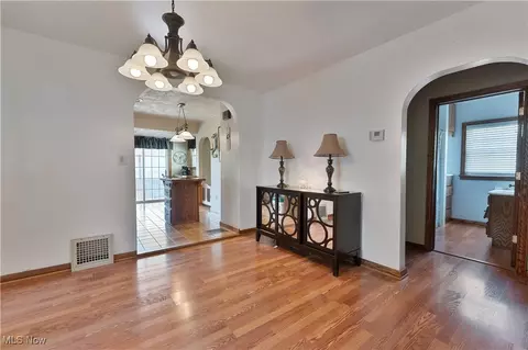 556 Poland Ave, Struthers, OH 44471 photo 7