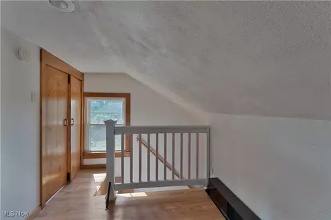 556 Poland Ave, Struthers, OH 44471 photo 18