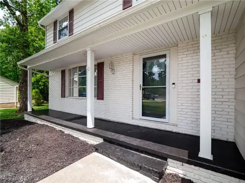 Exterior - 8132 Pinehurst Dr, Parma, OH 44129 photo 2 of 7