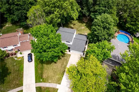 View/Area - 8132 Pinehurst Dr, Parma, OH 44129 photo 1 of 3