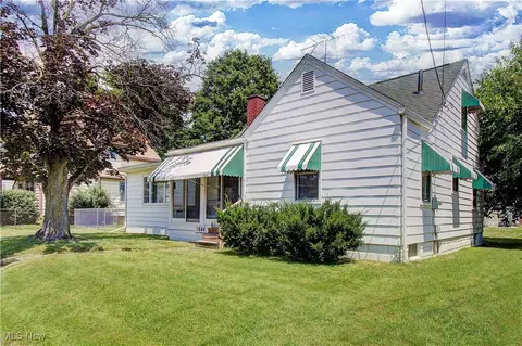 1648 Frederick Ave SW, Canton, OH 44706