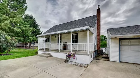 2736 Perry Dr SW, Canton, OH 44706 photo 26