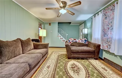 2736 Perry Dr SW, Canton, OH 44706 photo 7