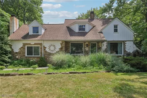 4832 Monticello Blvd, Richmond Heights, OH 44143
