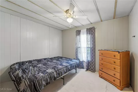 100 Raleigh Dr, Elyria, OH 44035 photo 17