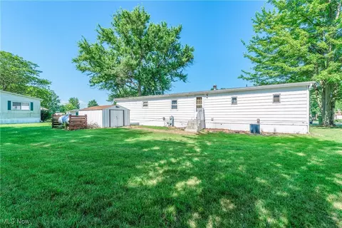 100 Raleigh Dr, Elyria, OH 44035 photo 30