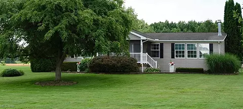 3420 Newton Tomlinson Rd SW, Warren, OH 44481