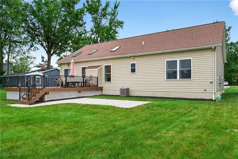 438 E 319th St, Willowick, OH 44095 photo 21