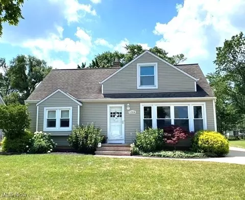 5384 Huron Rd, Lyndhurst, OH 44124