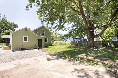 757 W River Rd N, Elyria, OH 44035 photo 31