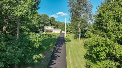5222 Martin Dr SE, East Sparta, OH 44626