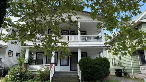 1878 Colonnade Rd, Cleveland, OH 44112