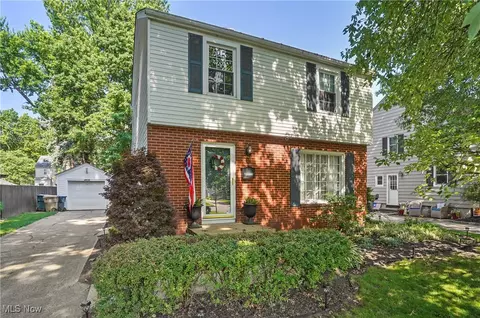 2432 16th St, Cuyahoga Falls, OH 44223