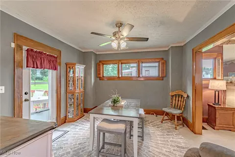 2209 Maple Ave NE, Canton, OH 44714 photo 8