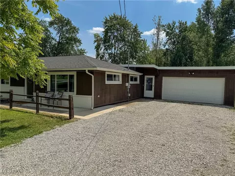 1490 Evergreen Dr, Streetsboro, OH 44241