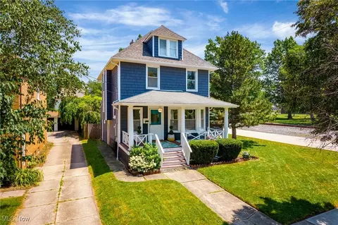 1317 Saint Charles Ave, Lakewood, OH 44107