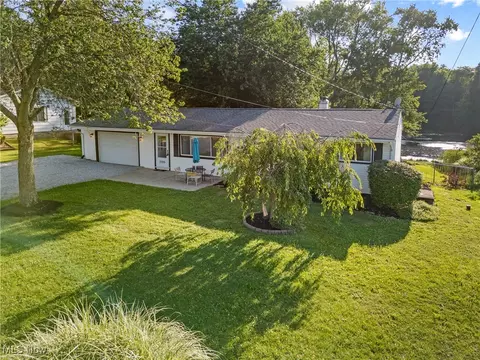 3725 Diane Ave SW, Canton, OH 44706