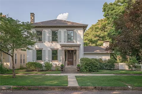 416 Sixth St, Marietta, OH 45750