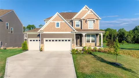 3815 Jacobs Ln, Uniontown, OH 44685