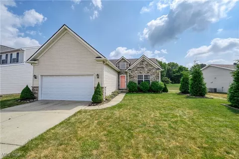 4504 Ledge Ct, Kent, OH 44240