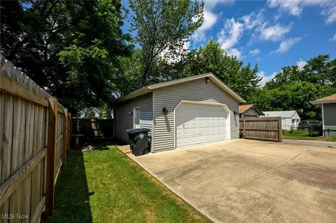 1236 Murray Ave, Akron, OH 44310 photo 26