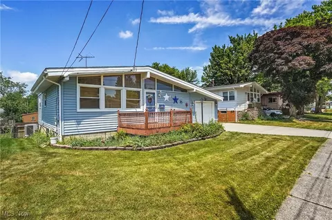 1181 Jeanie J Ave, Akron, OH 44310