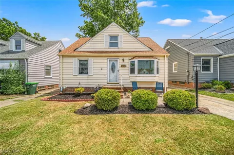1743 Silver St, Wickliffe, OH 44092