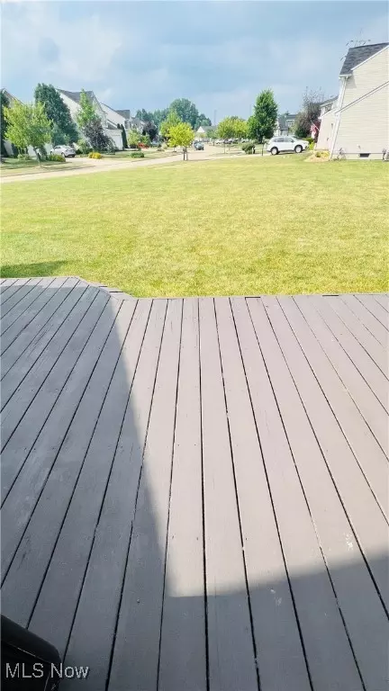 Exterior - 116 Ledgestone Ct, Berea, OH 44017 photo 6 of 9