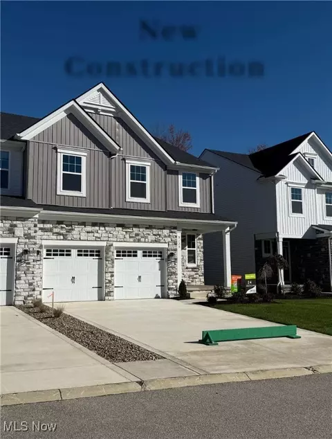 9125 Ledge View Ter, Broadview Heights, OH 44147
