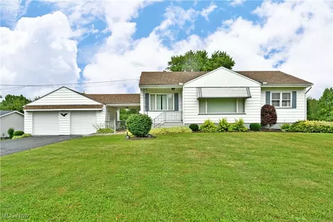 3787 Helsey Fusselman Rd, Southington, OH 44470