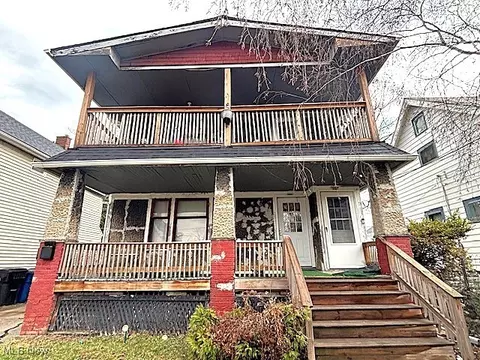 805 Rudyard Rd, Cleveland, OH 44110