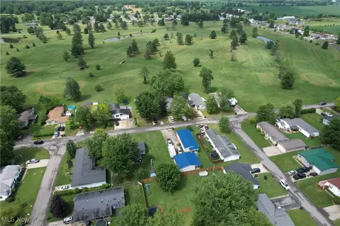 View/Area - 455 Stallion Ct, Lagrange, OH 44050 photo 4 of 6