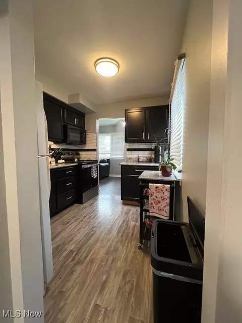 804 Pendley Rd, Willowick, OH 44095 photo 5