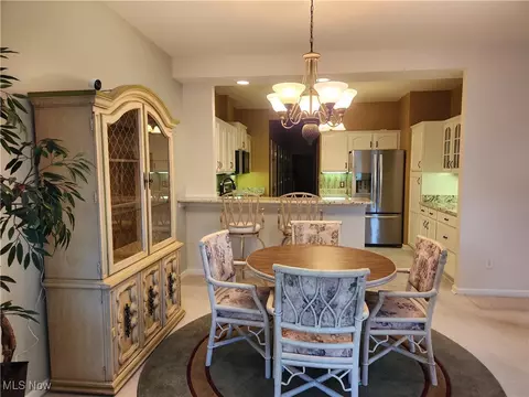 5645 Clingan Rd #18A, Struthers, OH 44471 photo 11