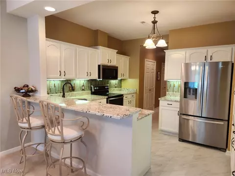 5645 Clingan Rd #18A, Struthers, OH 44471 photo 13