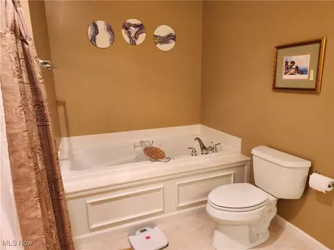 5645 Clingan Rd #18A, Struthers, OH 44471 photo 26