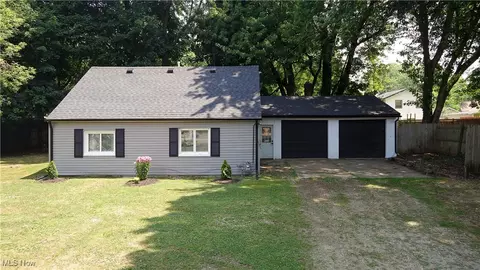 Exterior - 5730 West Ave, Ashtabula, OH 44004 photo 3 of 8