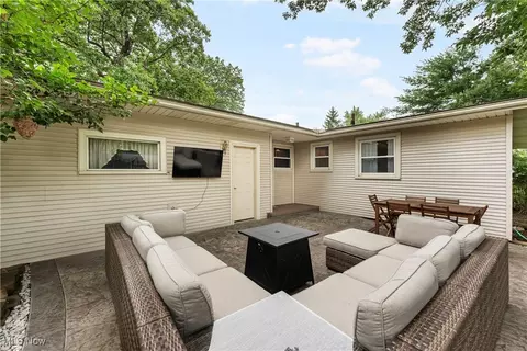 730 Charldon Ave SW, Massillon, OH 44646 photo 5