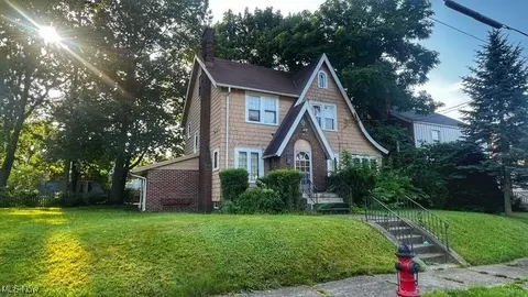 1624 Vassar Ave NW, Canton, OH 44703