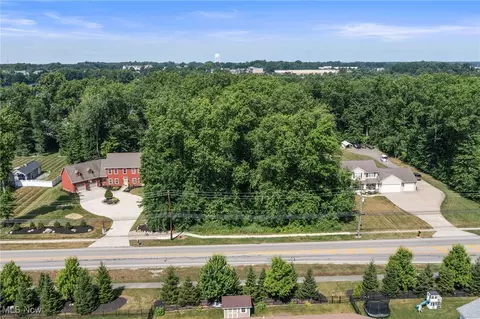 2250 Jaycox Rd, Avon, OH 44011