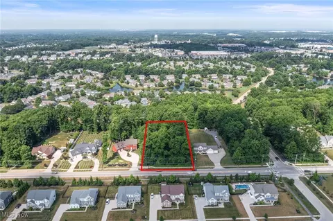 2250 Jaycox Rd, Avon, OH 44011 photo 2