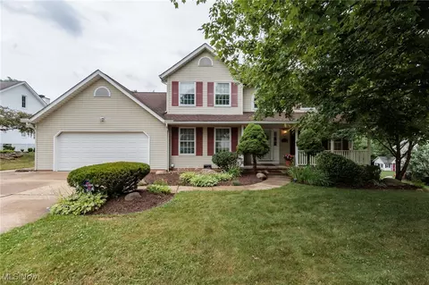 652 Bobwhite Trl, Akron, OH 44319