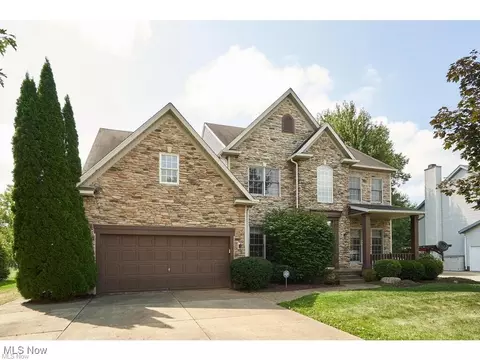 4122 Kingsbury Blvd, Copley, OH 44321