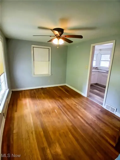 6726 Glendale Ave, Boardman, OH 44512 photo 5