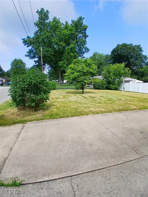 6726 Glendale Ave, Boardman, OH 44512 photo 24