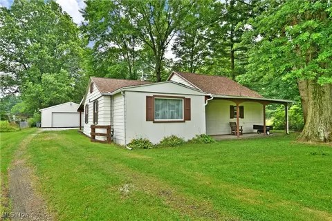 5578 Shafer Rd NW, Warren, OH 44481