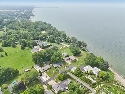 View/Area - 1318 Mirheath Dr, Huron, OH 44839 photo 7 of 7