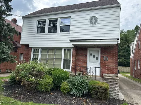 13698 Cedar, University Heights, OH 44118