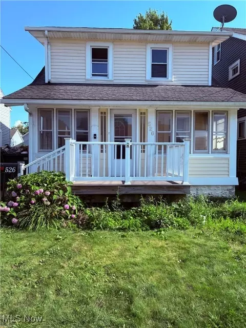 526 7th St, Fairport Harbor, OH 44077