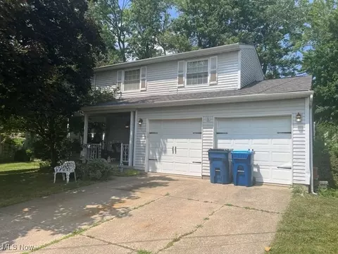 347 Townmill Ct, Painesville, OH 44077